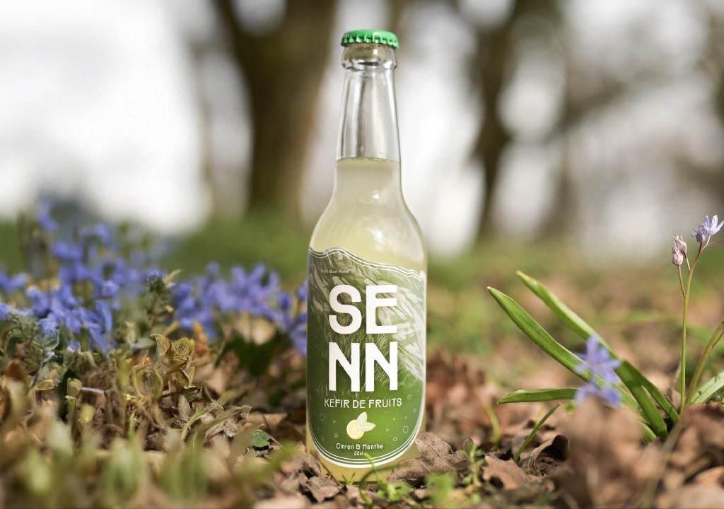 SENN kefir de fruits bottle product photography